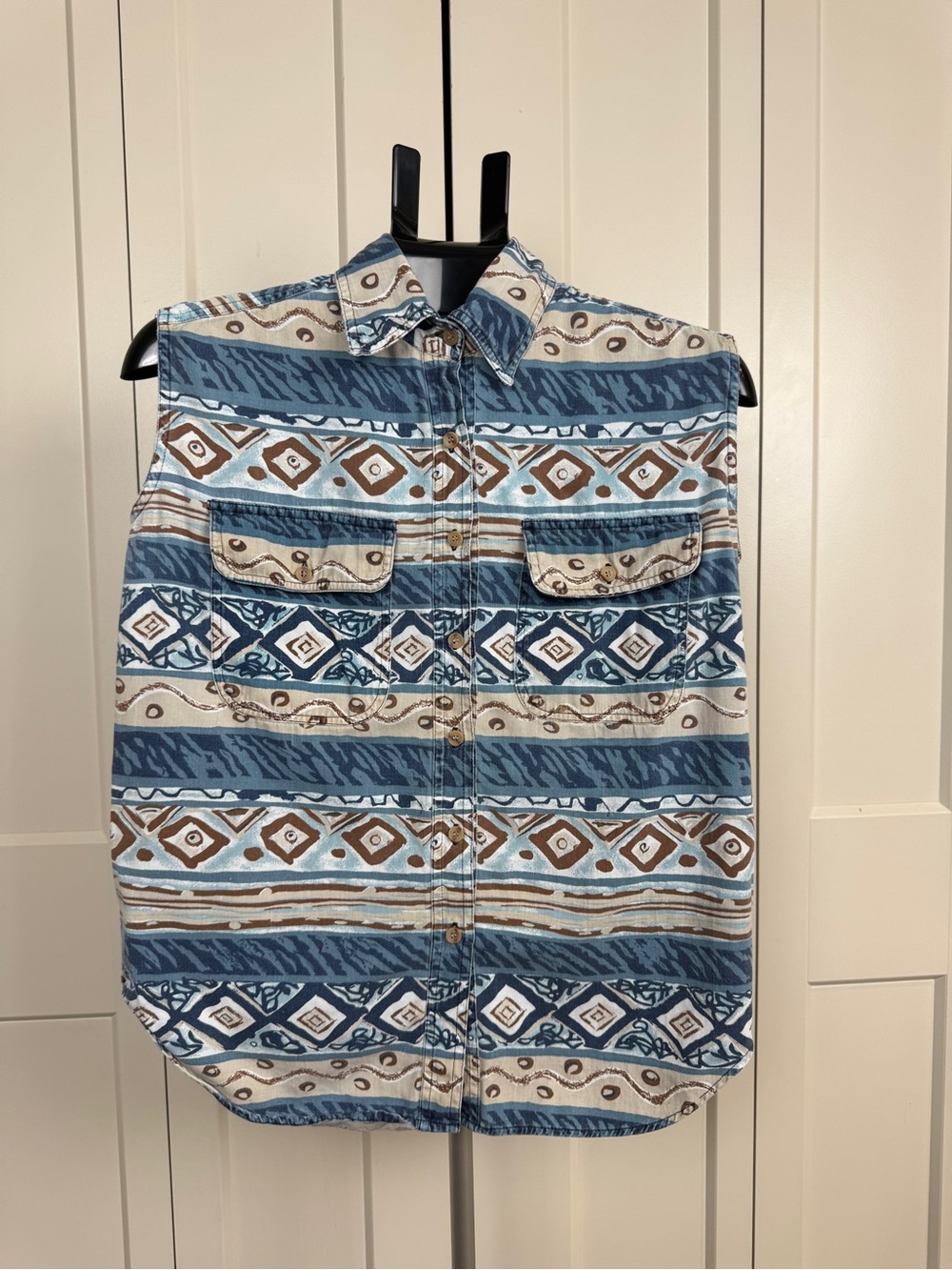 Red Rover Vintage Cotton Blue Sleeveless Button-Up Shirt Casual